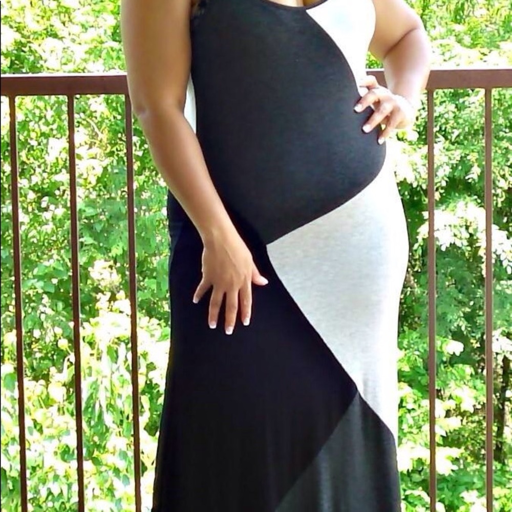 Color-block Maxi Dress - Picture 4 of 5